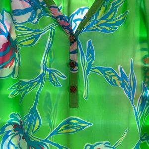 Women’s Lilly Pulitzer silk blouse